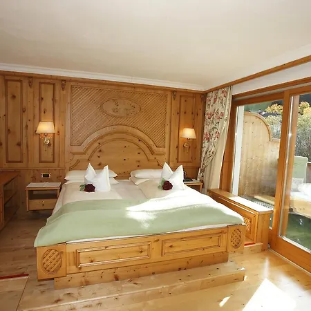 Ξενοδοχείο Al Sonnenhof 4*